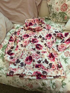 Michelle Mae Pink & Burgundy Floral Cowl Top